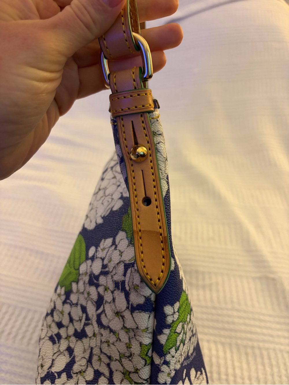 Dooney & Bourke Navy Blue Hydrangea Floral Shoulder Bag with Tan Trim - Picture 5 of 15